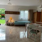 شقة Leniuchy ليشنا
