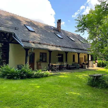 Leniuchy Lesna
