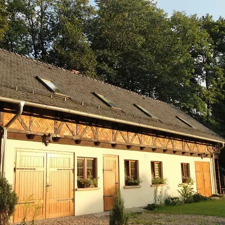 Leniuchy Lesna